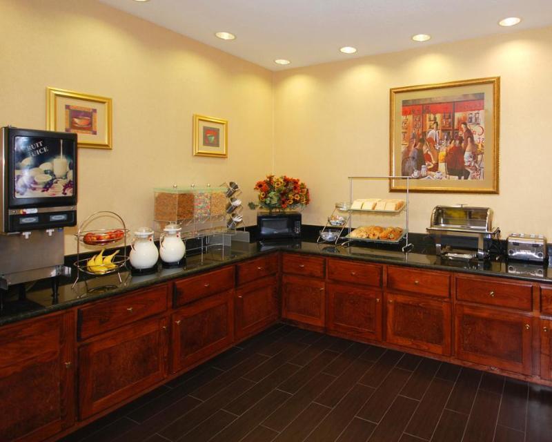Holiday Inn - Brownsville By Ihg Eksteriør billede